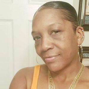 Meet your Posher, Nora